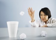 女性商业滑稽姿态图片