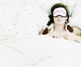 女性家中生活图片