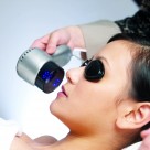 女性皮肤光疗护理图片