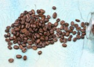 一堆咖啡豆的图片