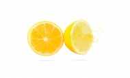 切开的新鲜柠檬图片