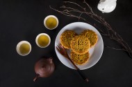 中秋节广式月饼图片