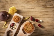 中秋节广式月饼图片
