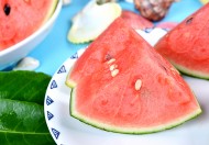 夏日冰镇西瓜图片大全