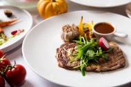 精美摆盘的牛排图片大全