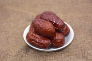 红色的和田大枣图片