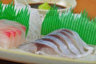 日本料理美味刺身图片