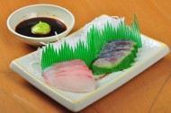 日本料理美味刺身图片