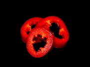 鲜红的辣椒图片