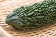 清爽健康的苦瓜图片