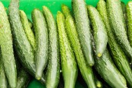 脆甜鲜嫩的黄瓜图片