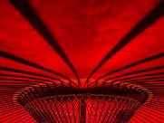 色彩鲜艳的雨伞图片