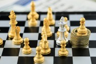 国际象棋金融经济对战图片