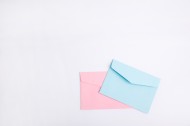 彩色的信封图片