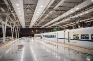 高铁站台图片大全