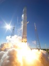 发射升空的火箭图片大全