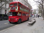 各地区好看的双层巴士图片