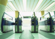 飞速的地铁图片