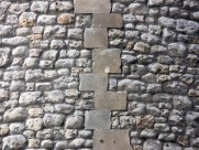 粗糙的石墙图片