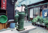 居民生活小巷特写图片