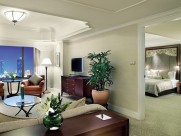 雅加达香格里拉饭店客房图片