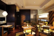 窗居酒屋-日式风格餐厅装潢图片