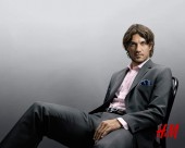 麦当娜H2M服装广告图片