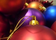圣诞主题彩色装饰球图片