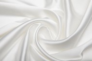 白色丝绸背景图片