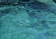 湖面水波纹图片