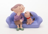 温馨家庭玩偶情景图片