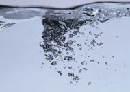 水花水气泡图片