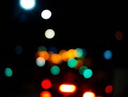 背景虚化的灯光图片