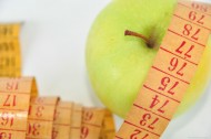 测量苹果创意图片