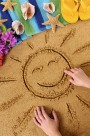 沙滩笑脸图片大全