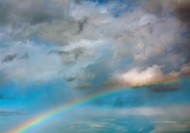 美丽七色的彩虹图片