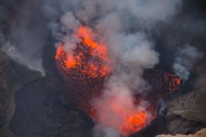 火山爆发图片大全