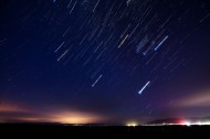 漂亮的星轨星空图片