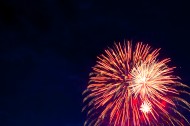 夜空灿烂的烟花图片