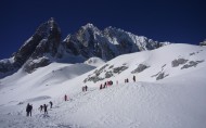 云南玉龙雪山自然风景图片