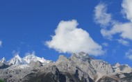 云南玉龙雪山自然风景图片