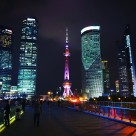 夜晚的东方明珠图片大全