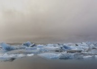 北欧冰岛冰天雪地风景图片