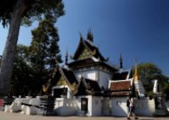 泰国清迈柴迪隆寺风景图片