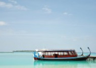 美丽迷人的马尔代夫海滨风景图片