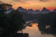 广西桂林漓江晚霞风景图片
