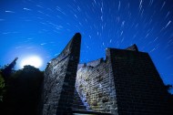 河北金山岭长城夜空图片