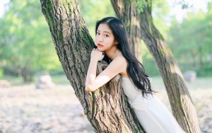 羞涩小美女图片 羞涩小美女图片大全