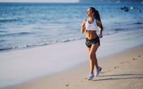 运动美女健身美照好身材遮不住