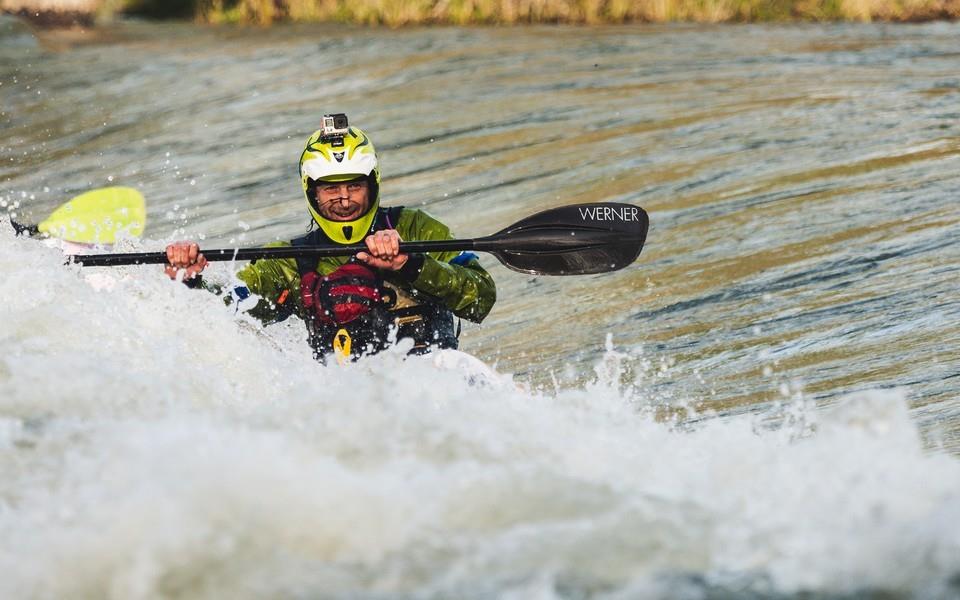 划船水上运动图片